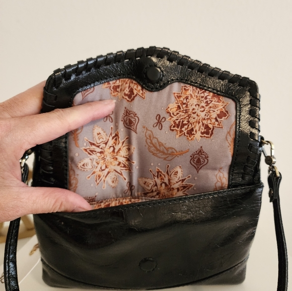 HOBO Crossbody - Picture 2 of 4